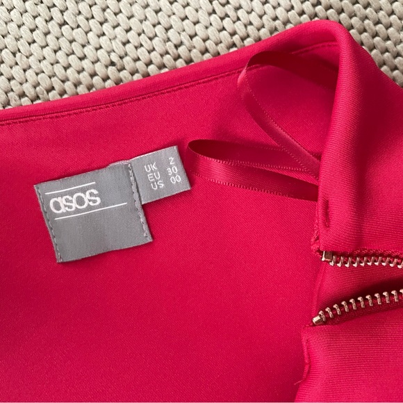 ASOS Christmas Holidays red cocktail dress - Picture 2 of 2